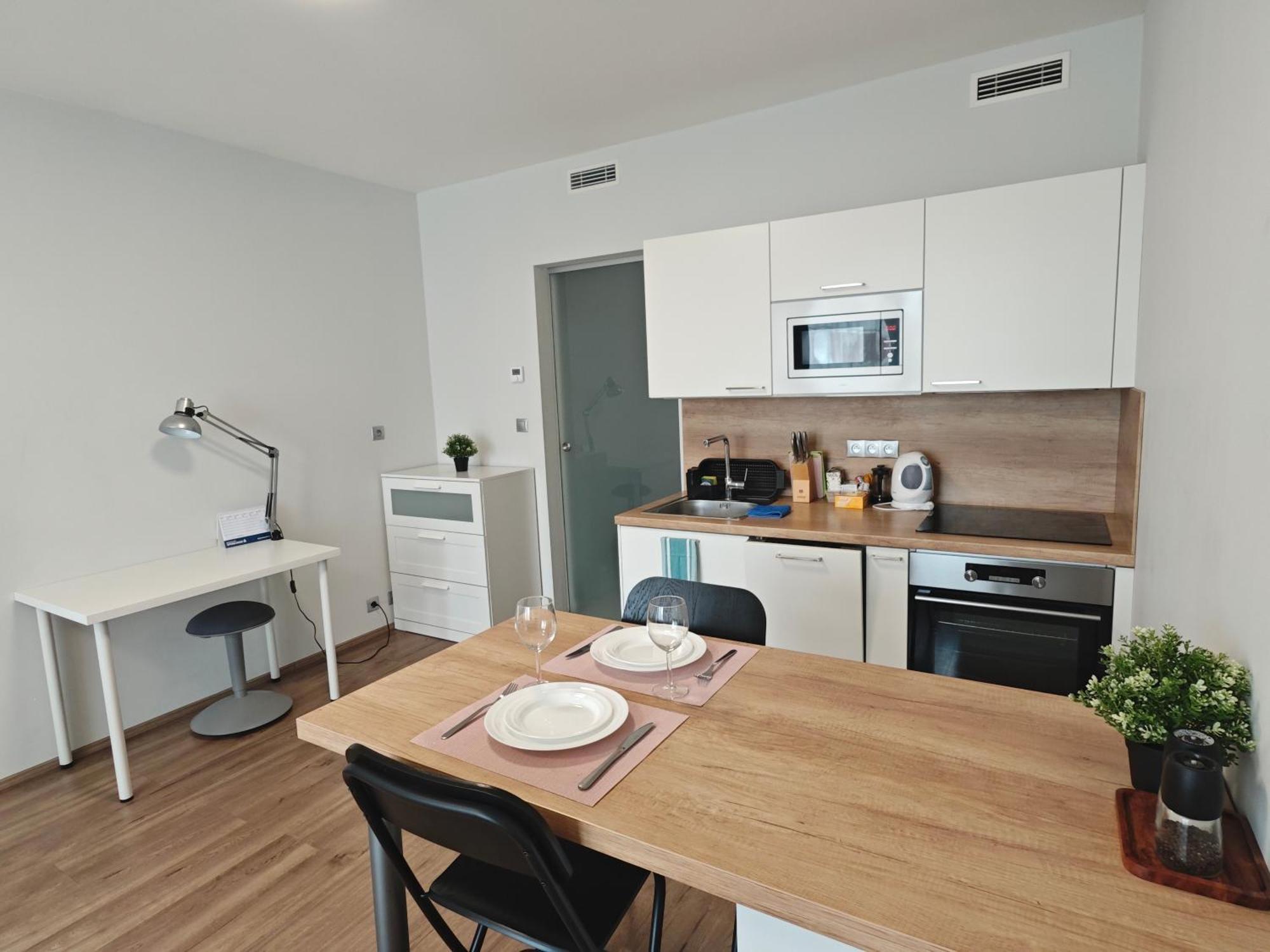 Comfort Flat With Great Location Lägenhet